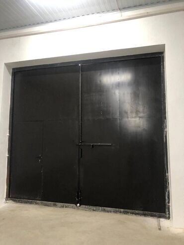 Офисы: Пригородное Сдается помещениепод склады Площадь: 400м2 3-х фазка