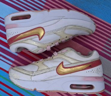tamaris obuca crna gora: Nike, Veličina - 30