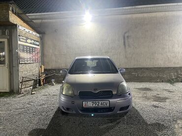 машина ошто: Toyota Vitz: 2003 г., 1 л, Автомат, Бензин, Хетчбек