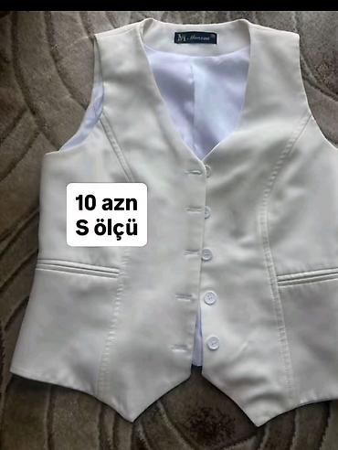 Yeni kimi 1.2 dəfə geyilib S.M razmer