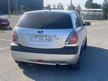 07 2010: Kia Rio: 1.5 l | 2010 il Hetçbek — 9
