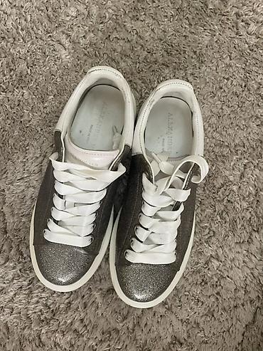 Qadın ayaqqabıları: Alexander McQueen platform krossovkaları Alexander McQueen — 4