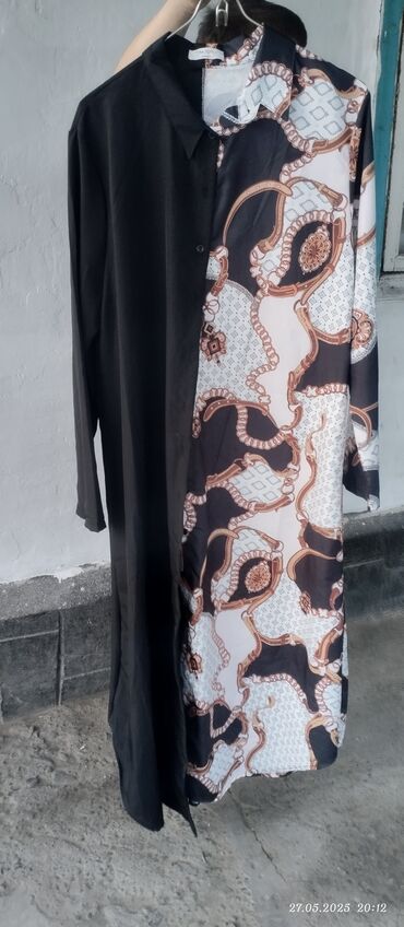 черно белая платья: Повседневное платье, Длинная модель, Платье-рубашка, M