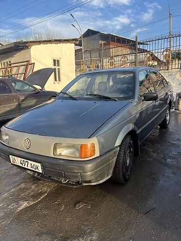 Volkswagen: Volkswagen Passat: 1988 г., Седан — 6