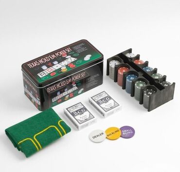 карта уно: Покерный набор в металлическом боксе 200 фишек Комплектация