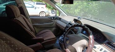 митсубици шариот: Mitsubishi Chariot: 1997 г., 2.4 л, Автомат, Бензин, Минивэн
