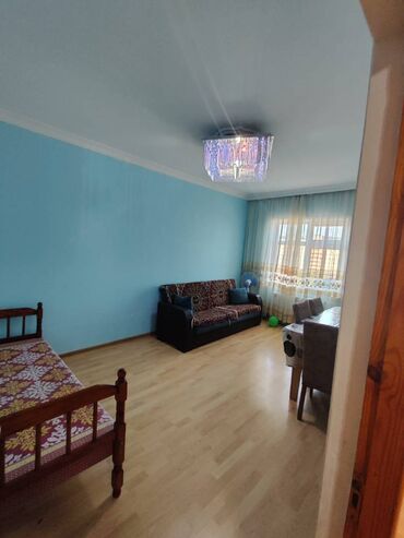 xacmazda qobuqıraq kəndi tecili satilan evler: Bakı, Zabrat, 2 otaqlı, Köhnə tikili, 55 kv. m