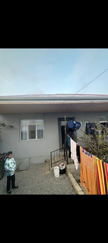 Həyət evləri və villaların satışı: Kürdəxanı qəs. 3 otaqlı, 200 kv. m, Orta təmir — 1