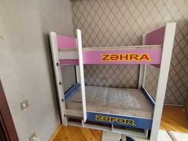 двухместная кровать: Для девочки и мальчика, С матрасом, С выдвижными ящиками