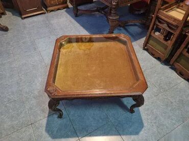 Stilski klub stolovi: Stocic u dobrom stanju Duzina i sirina 80 cm Visina 45 cm na lalafo.rs — 5 Stilski klub stolovi: Stocic u dobrom stanju Duzina i sirina 80 cm Visina 45 cm — 5