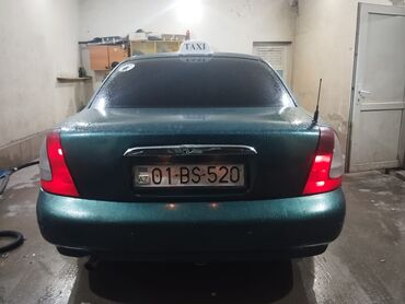 Daewoo: Model: Daewoo Nubira sedan (yaşıl rəng) Kuzov: 4 qapılı, sedan — 3