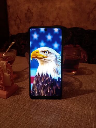 Honor: Samsung A52 128gb ram4 Barter yalniz