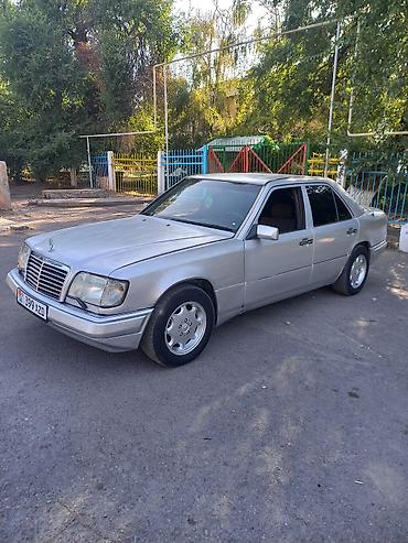 вольво машина: Mercedes-Benz E-Class: 1994 г., 2.2 л, Автомат, Бензин, Седан — 2