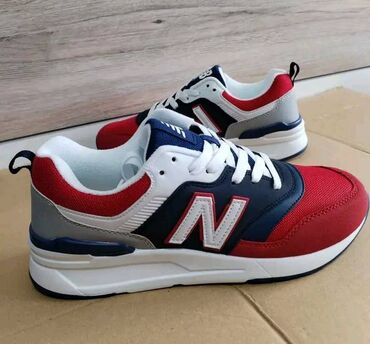 new balance: Trainers