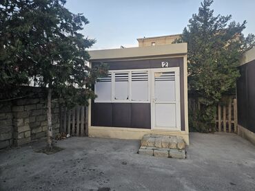 Masa və oturacaq dəstləri: Qonaq otağı üçün, Açılmayan, Dördbucaq masa, 6 stul — 9