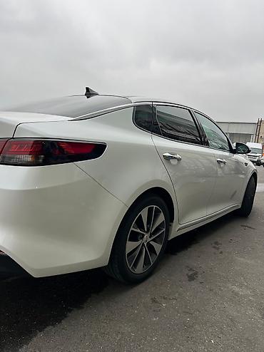 k5 kia: Kia K5: 1.7 l | 2015 il Sedan — 2