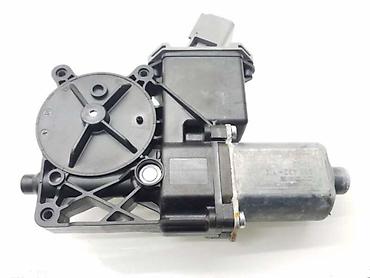 pod 2: MOTOR PODIZAČA STAKLA ZA OPEL ASTRA J OD 2009. DO 2015. GOD. | — 1