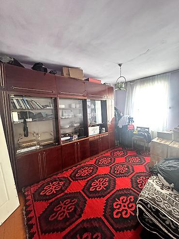 Продажа коттеджей и домов: 📌В Романовке 500м от трассы продается дом с большим участком. ✅Размер — 7