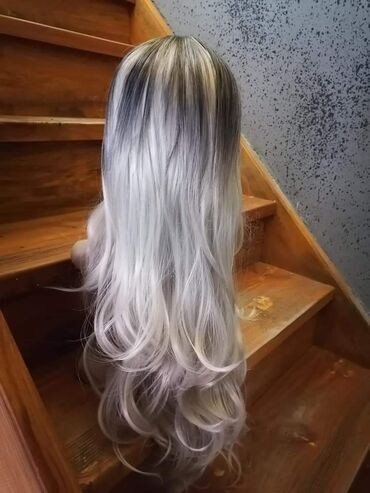 Perike i klipse: Perike poluprirodne
3500 — 18