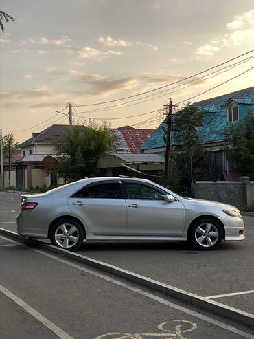 камаро шевроле: Toyota Camry: 2010 г., 2.5 л, Автомат, Бензин, Седан