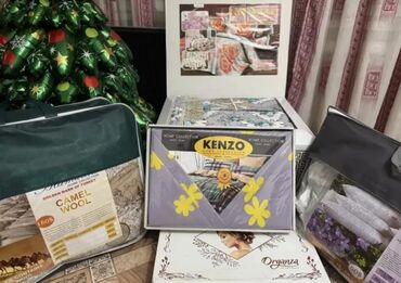 Комплекты постельного белья: Продается набор постельного белья новый за весь набор 8000 т Могу