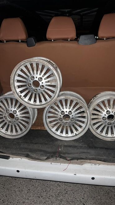 zincir teker: Yeni Disk təkər BMW R 16, 5 Boltlu