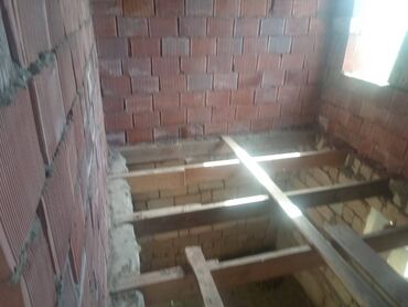 дом с гаражом и мансардой: Lökbatan qəs. 3 otaqlı, 90 kv. m, Kredit yoxdur, Təmirsiz