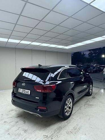 bmw ix3: Kia Sorento: 2019 г., 0.2 л, Автомат, Дизель, Кроссовер — 4