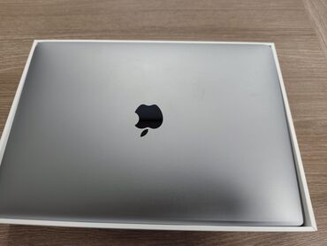 Ноутбуки: Ноутбук, Apple, 8 ГБ ОЗУ, Apple M1, 13.3 ", Б/у, Для несложных задач, память SSD
