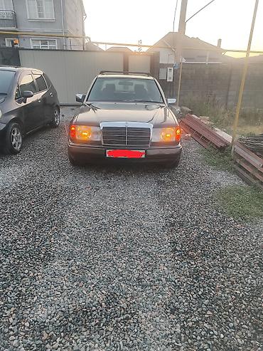 124 e500: Mercedes-Benz W124: 1990 г., 2.5 л, Автомат, Дизель, Седан — 5