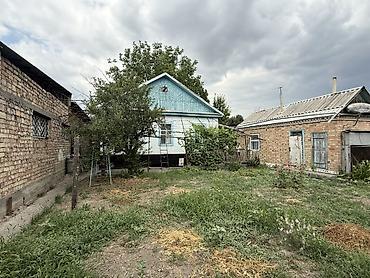 афто дом: Продается Дом (5 соток) в Токмаке рапологается по М. Горького ( за — 10