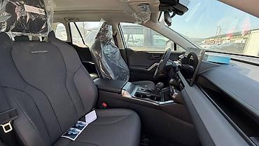 Toyota: Toyota RAV4: 2026 г., 2 л, Автомат, Бензин, Внедорожник — 10
