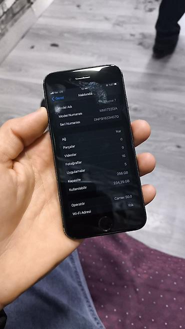 Apple iPhone: IPhone 7, 256 GB, Qara, Barmaq izi — 2