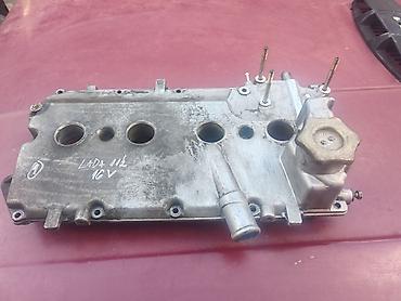 prednja kamera za auto: Poklopac motora Lada 112-16V br.1. Polovno, očuvano. Skinuto sa — 2