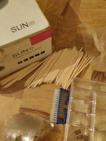 Dırnaq qurutma lampaları: Endirim olacaq alınannan heç istifade etməmişik xaiş olunur real — 11