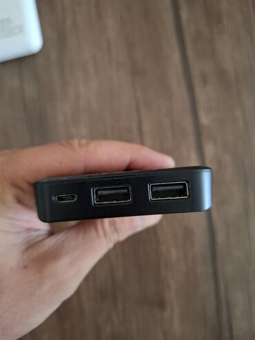 Powerbanklar: Powerbank 10000 mAh — 4