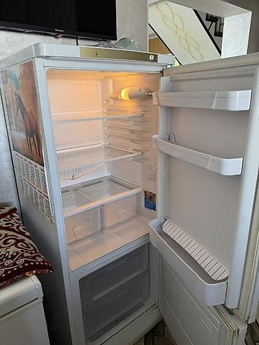 mini refrigerator: Холодильник Б/у, Side-By-Side (двухдверный) — 3