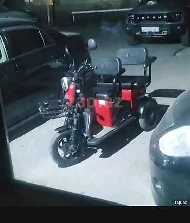 zaretka: Elektrik üçtəkərli skuter – 2 sərnişin otura bilər.süret25. 8saat — 1