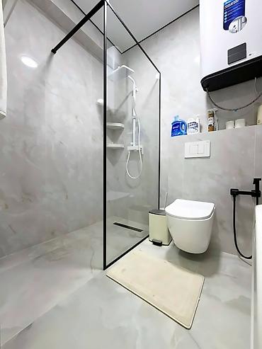 меняю квартиру на частный дом: 1 комната, 30 м², Элитка, 1 этаж, Евроремонт — 6