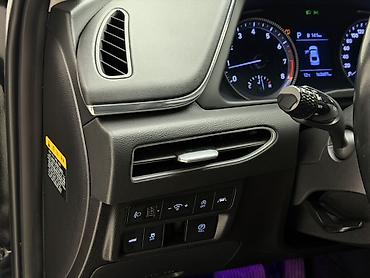 Hyundai: Hyundai Sonata: 2019 г., Автомат, Бензин, Седан — 11