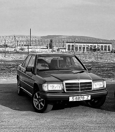 infinity fx35: Mercedes-Benz 190: 1986 г., 2 л, Механика, Бензин, Седан — 6