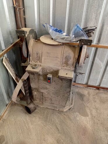 Токарные станки: Токарный станок без ЧПУ, 1А616 — 10