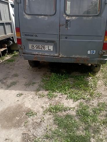 люки крыши спринтер: Ford Transit: 1993 г., 2 л, Бензин, Фургон — 2