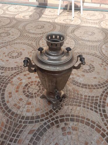 Manqallar, qrillər, barbekyu: İşlənmiş Od Samovar, 3 l