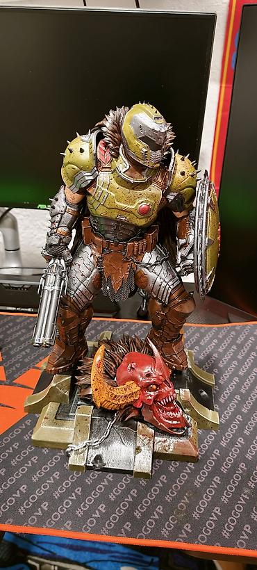 DOOM Eternal – Doom Slayer (Marauder Slayer) kolleksiya heykəlciyi -