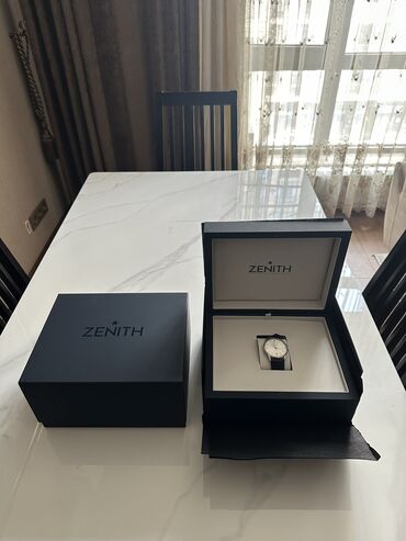 zenith: The ELITE Classic watch is made in a 40.5mm stainless steel case with