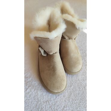 Ugg obuća: Ugg mini čizme, bоја - Bež, 40 — 2