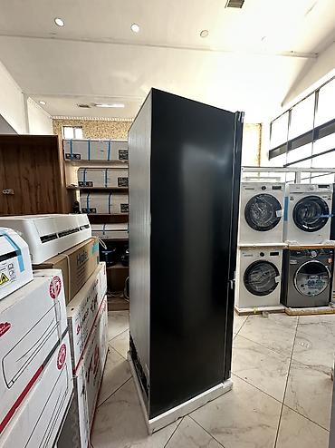 Холодильники: Холодильник Midea Nature Collection с зеркальной черной дверью и — 12