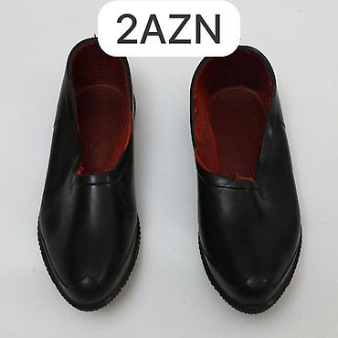 işci ayaqqabıları: Rezin qaloşlar. Topdan və pərakəndə satış. Qiymət 2 azn — 1