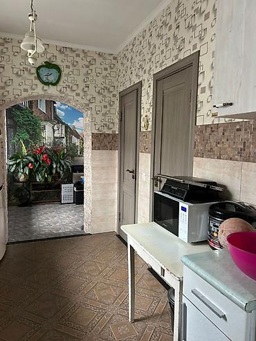 Продажа коттеджей и домов: Продается дом! Материал: кирпич Год постройки: 1976 Кол-во комнат: 5 — 20